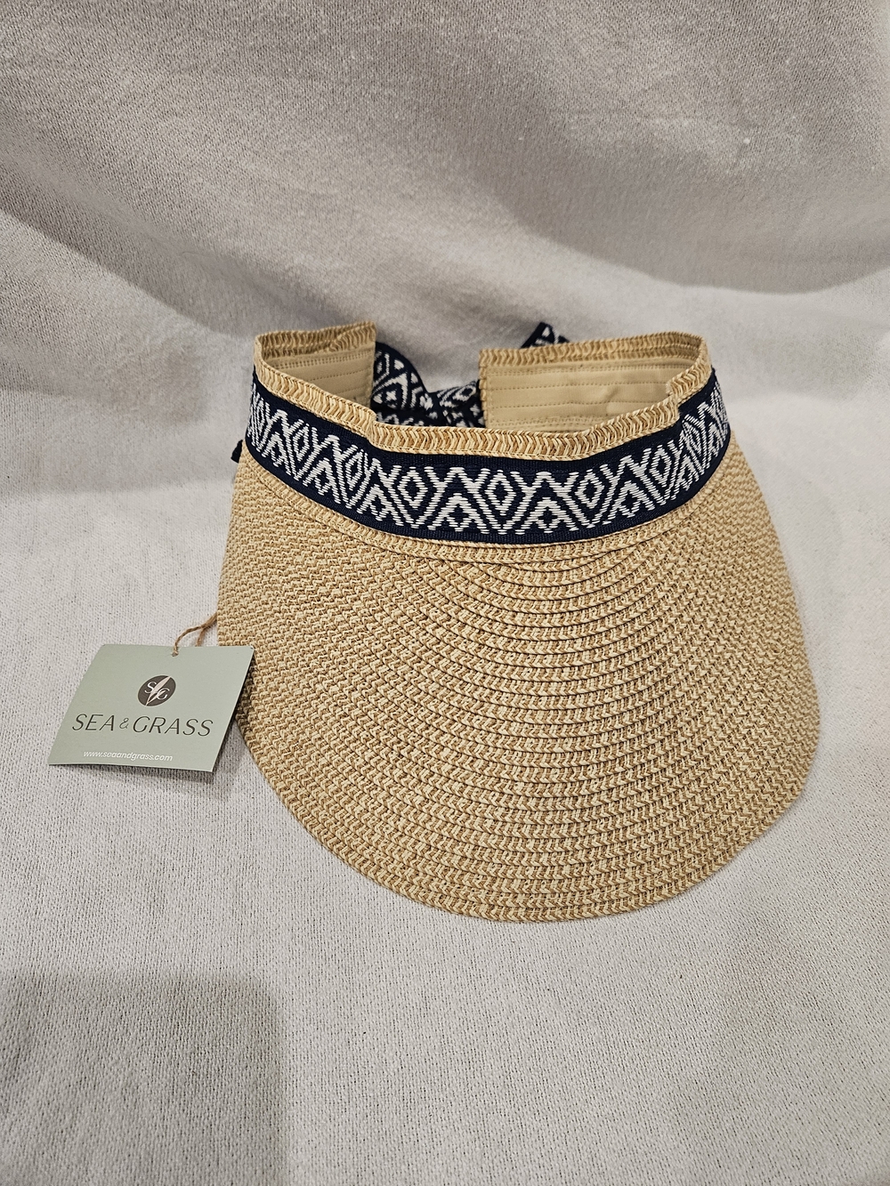 Sea & Grass Women's Tan Straw Visor with Navy Geometric Trim NWT